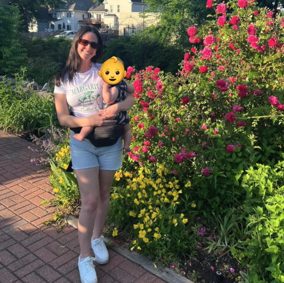 Ergonomic Hip Seat Carrier – Newborns & Toddlers